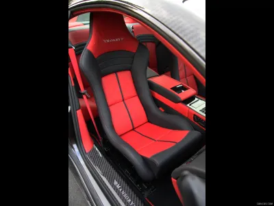 Aston Martin - DB9